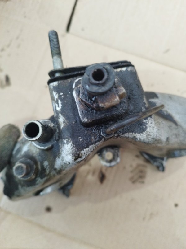 Коллектор впускной лада 21053 2105