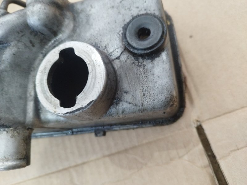 Крышка клапанная лада 21093 1994 2109