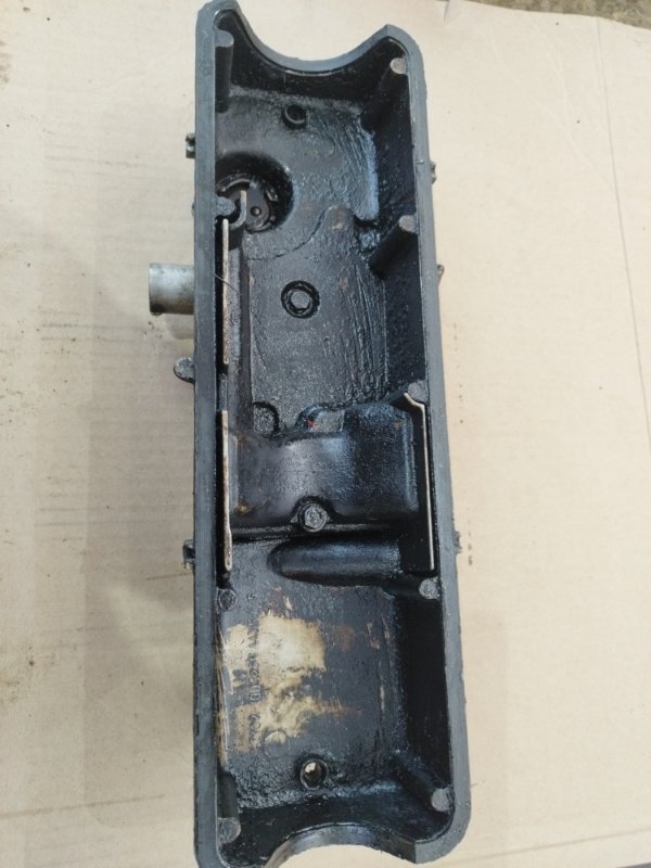 Крышка клапанная лада 21102 2002