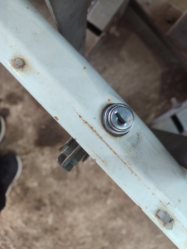 Крышка багажника Лада 2106 2106