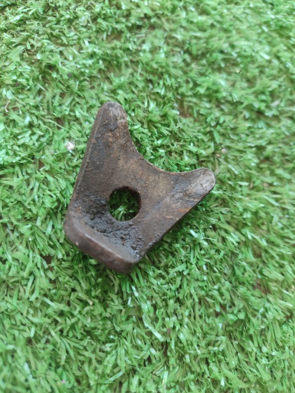 Пластина крепления трамблёра лада 21053 2105