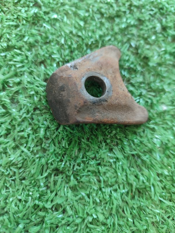 Пластина крепления трамблёра лада 21053 2105