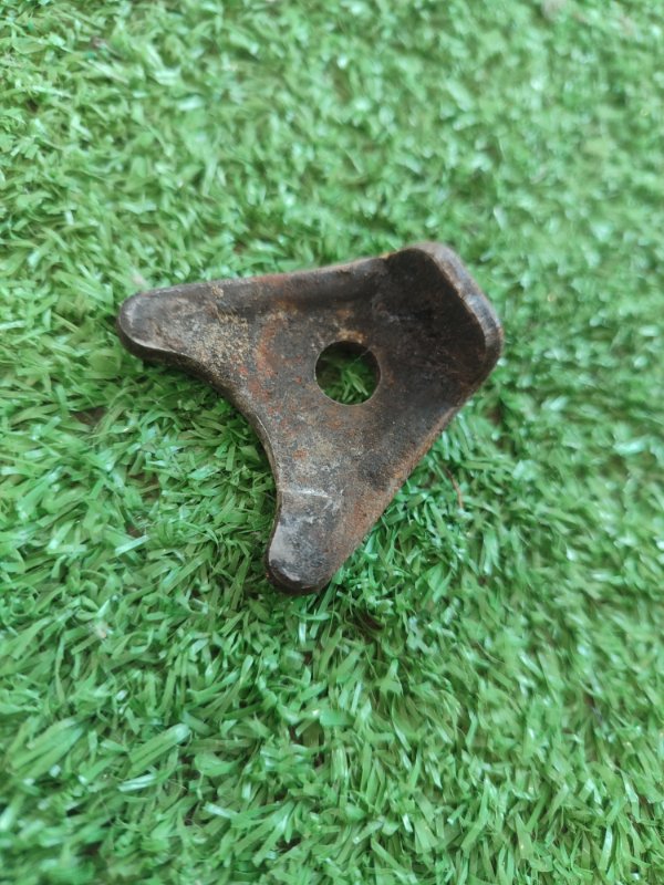 Пластина крепления трамблёра лада 21053 2105