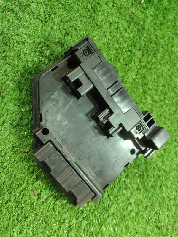 Блок предохранителей Toyota Camry 2008 ACV 40