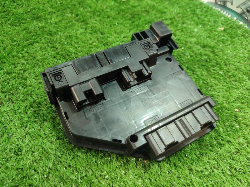 Блок предохранителей Toyota Camry 2008 ACV 40