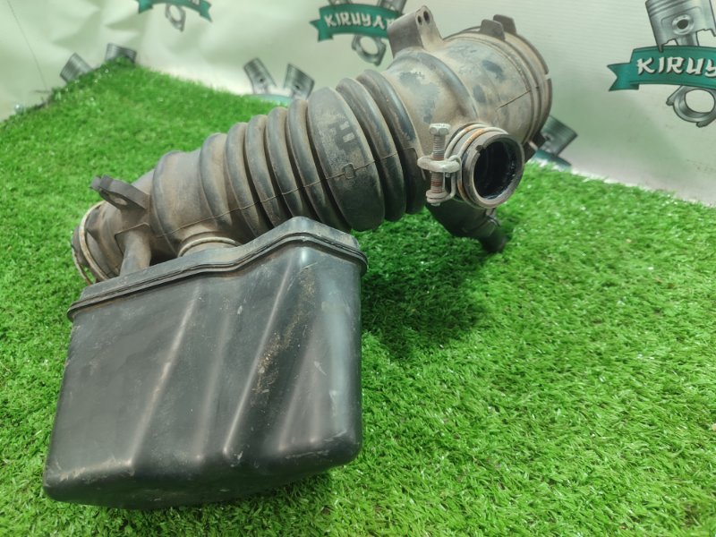 Патрубок воздушного фильтра Toyota Camry 2008 ACV 40