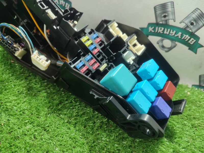 Блок предохранителей Toyota Camry 2008 ACV 40