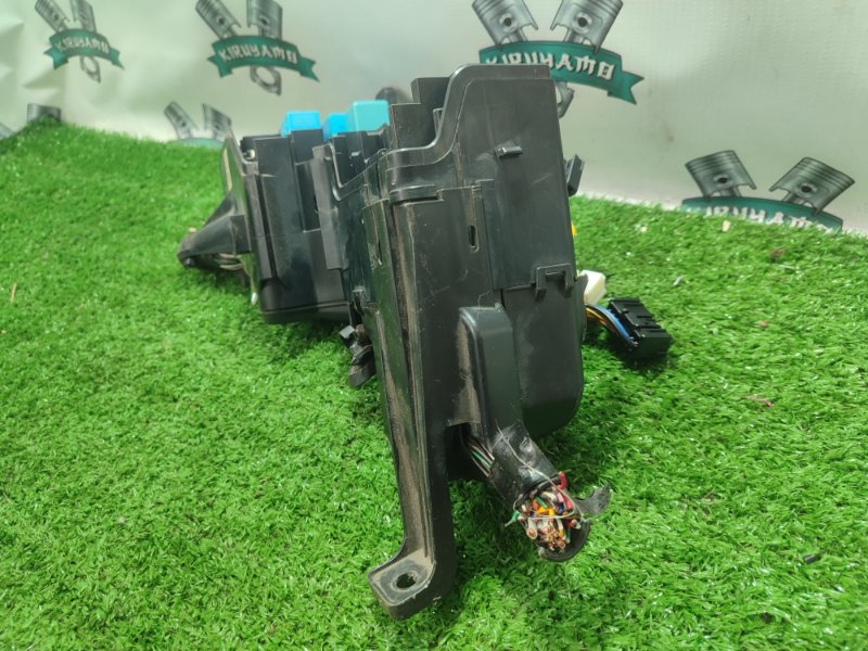 Блок предохранителей Toyota Camry 2008 ACV 40