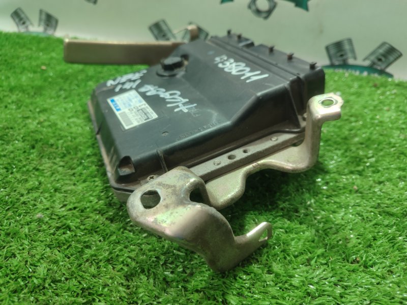 Блок управления двигателем TOYOTA Corolla