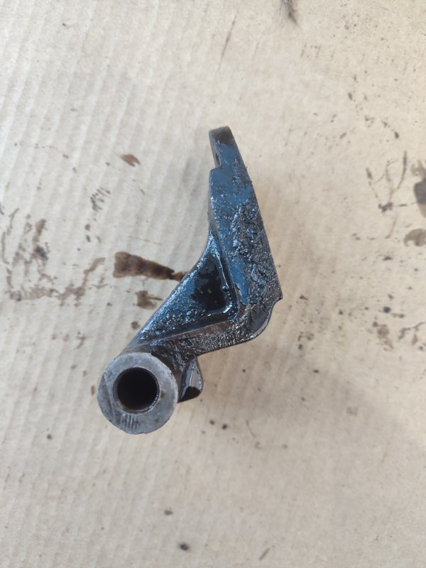 Кронштейн генератора лада 21053 2105