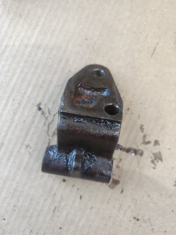 Кронштейн генератора лада 21053 2105