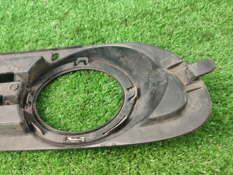 Накладка на бампер Volkswagen Golf