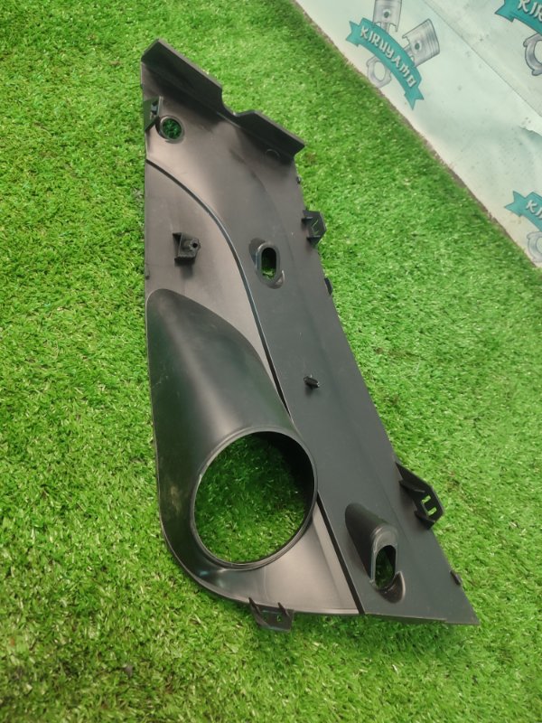 Накладка на бампер Лада Веста