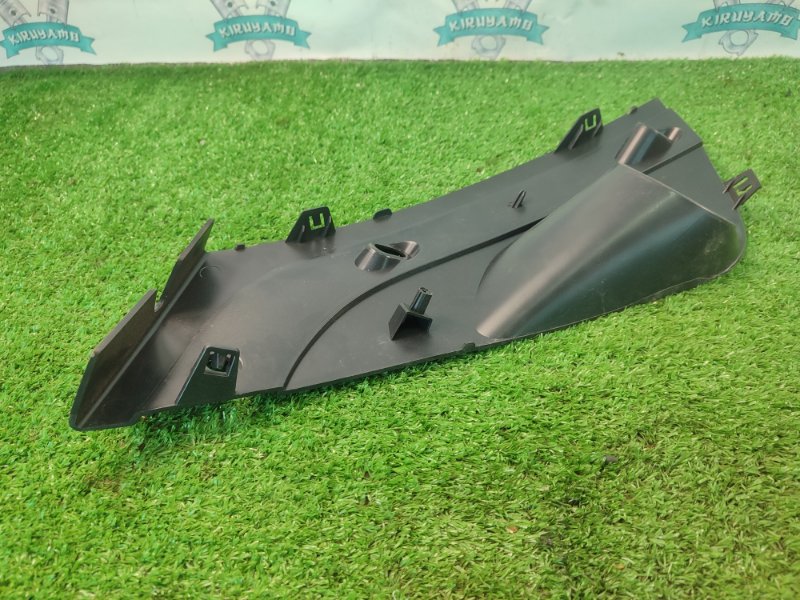 Накладка на бампер Лада Веста