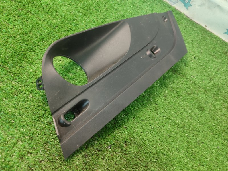 Накладка на бампер Лада Веста