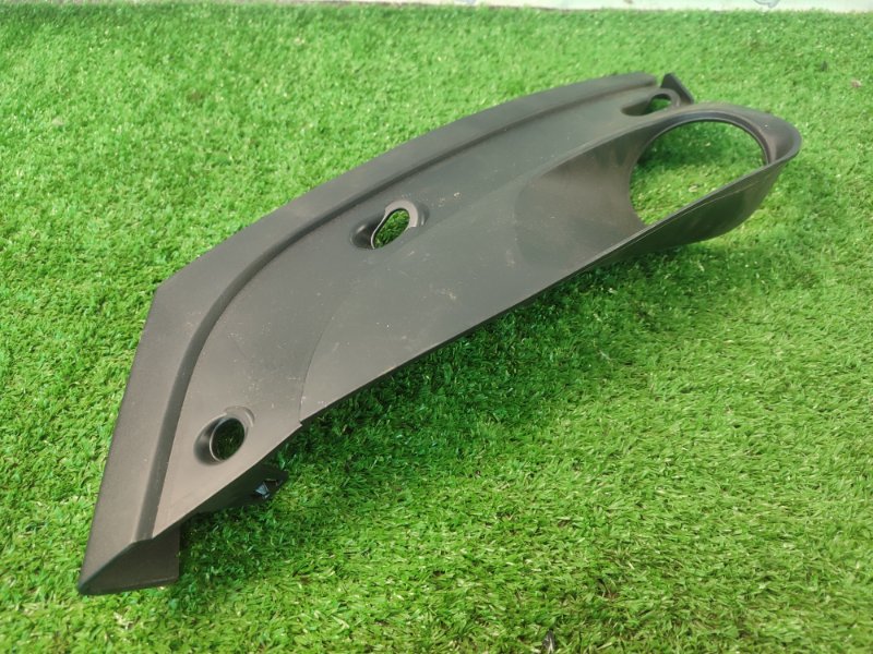 Накладка на бампер Лада Веста