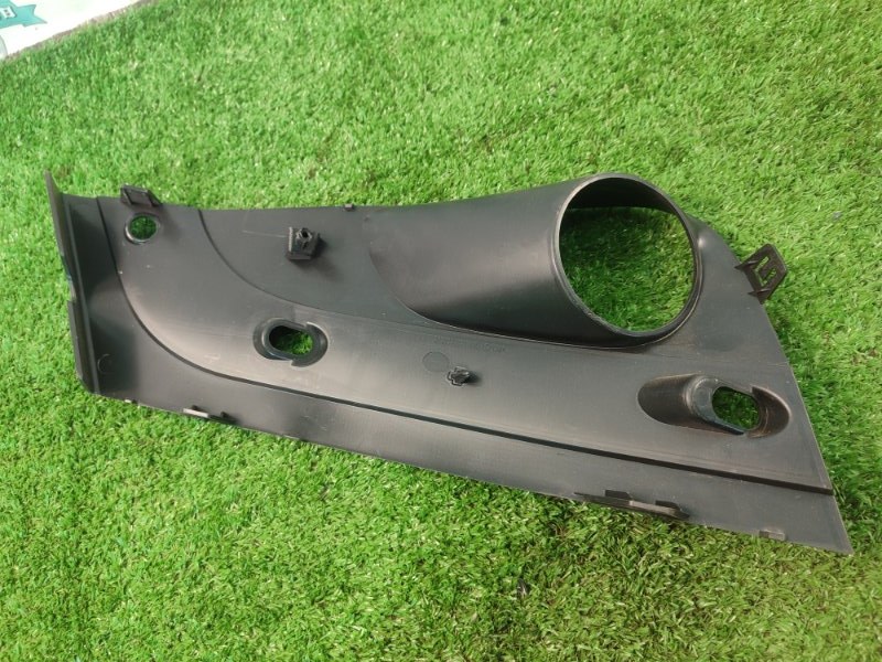 Накладка на бампер Лада Веста