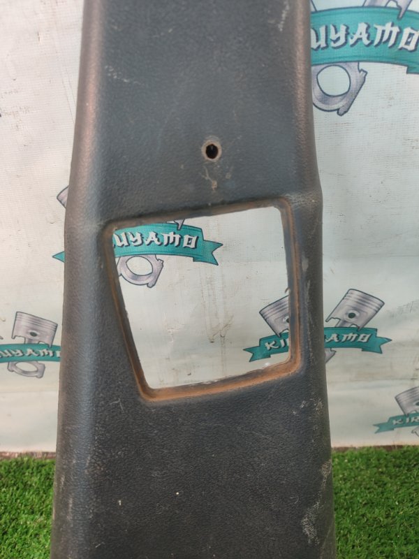 Обшивка стойки центральной нижней лада 2110 2110