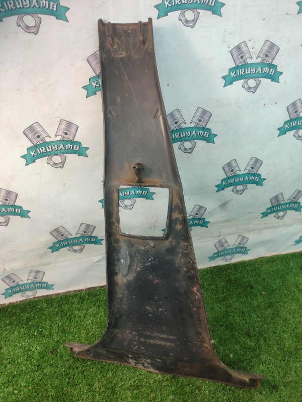 Обшивка стойки центральной нижней лада 2110 2110