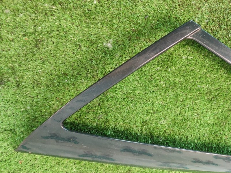 Рамка стекла двери лада 2110 2110