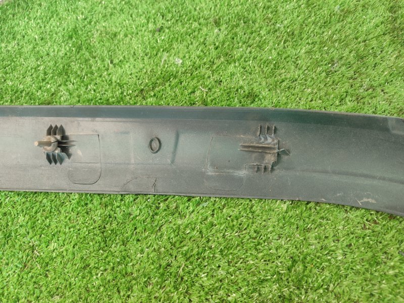 Рамка стекла двери лада 2110 2110