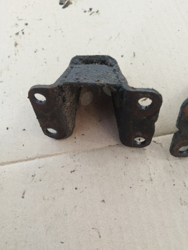 Кронштейн двигателя лада 2107 1992 2107