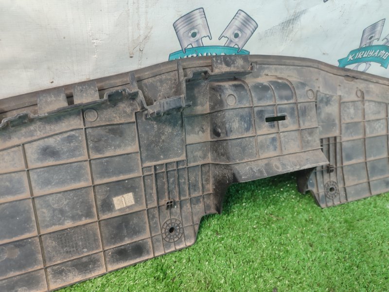 Накладка замка капота Kia Rio