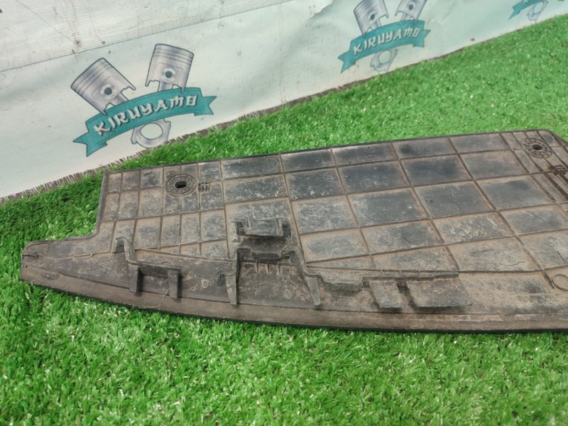 Накладка замка капота Kia Rio