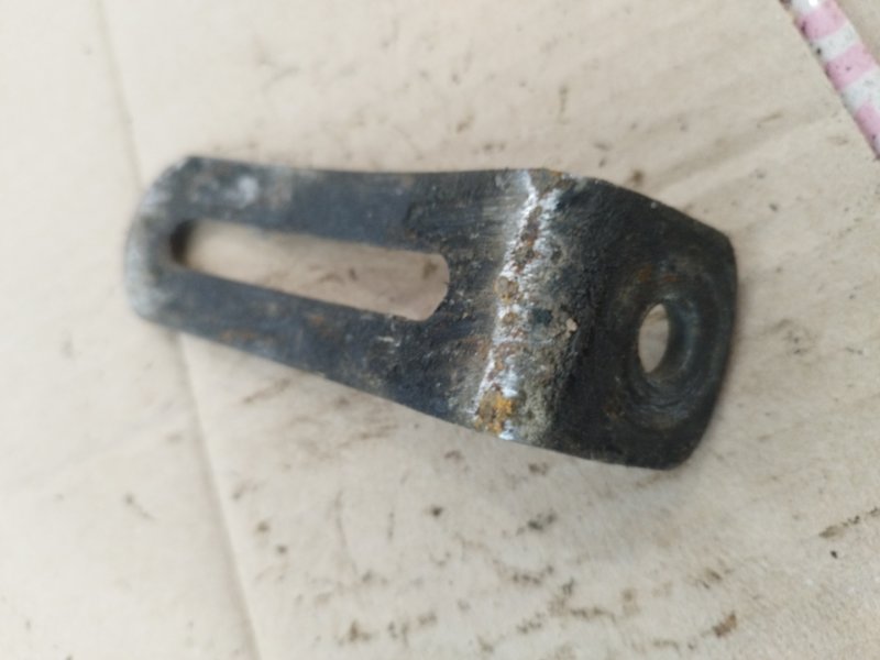 Кронштейн генератора лада 2106 1983 21063