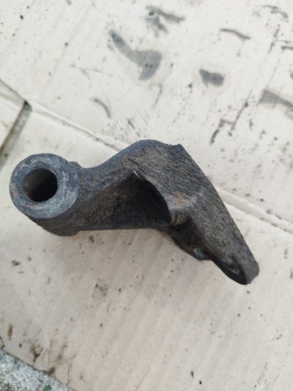 Кронштейн генератора лада 2106 1983 21063