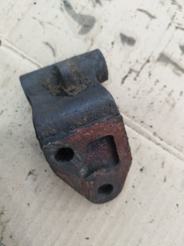 Кронштейн генератора лада 2106 1983 21063