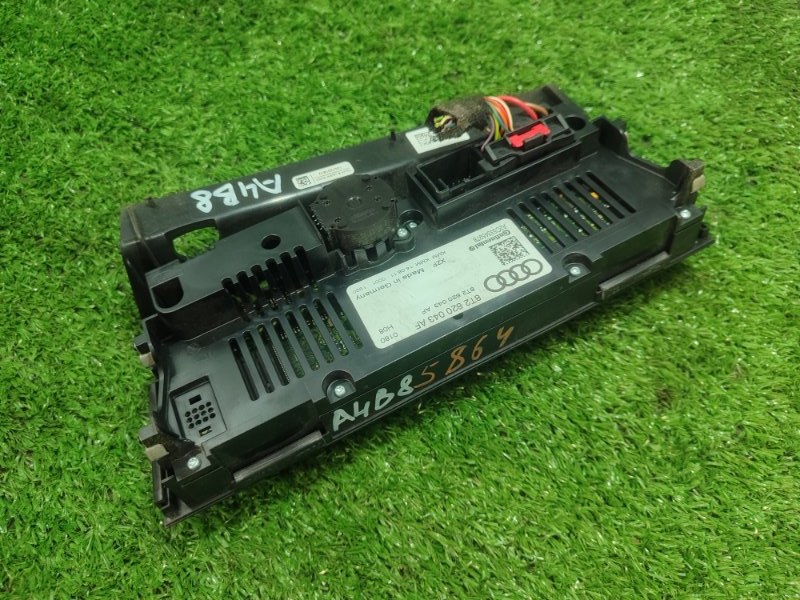 Блок управления климат-контролем Audi А4