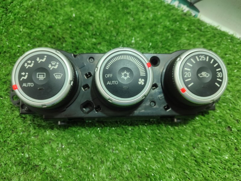 Блок управления климат-контролем Mitsubishi Outlander XL