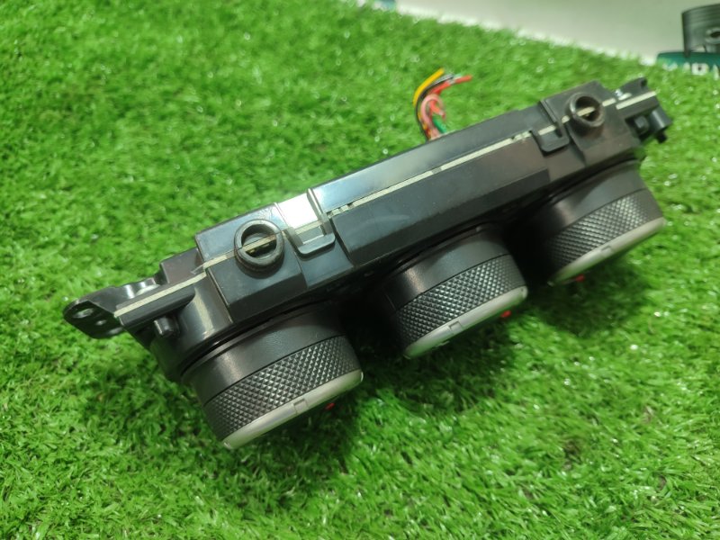 Блок управления климат-контролем Mitsubishi Outlander XL