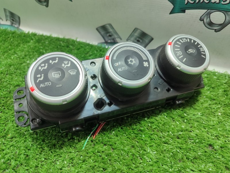 Блок управления климат-контролем Mitsubishi Outlander XL