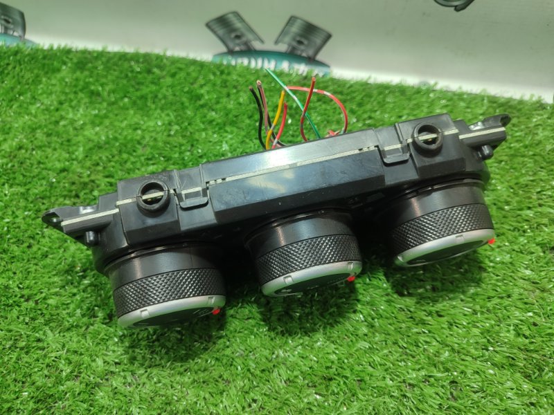 Блок управления климат-контролем Mitsubishi Outlander XL