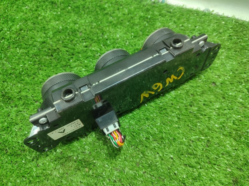 Блок управления климат-контролем Mitsubishi Outlander XL