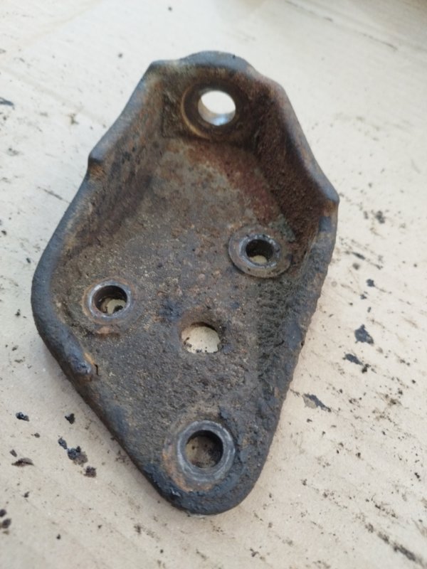 Кронштейн двигателя лада 2105 21053