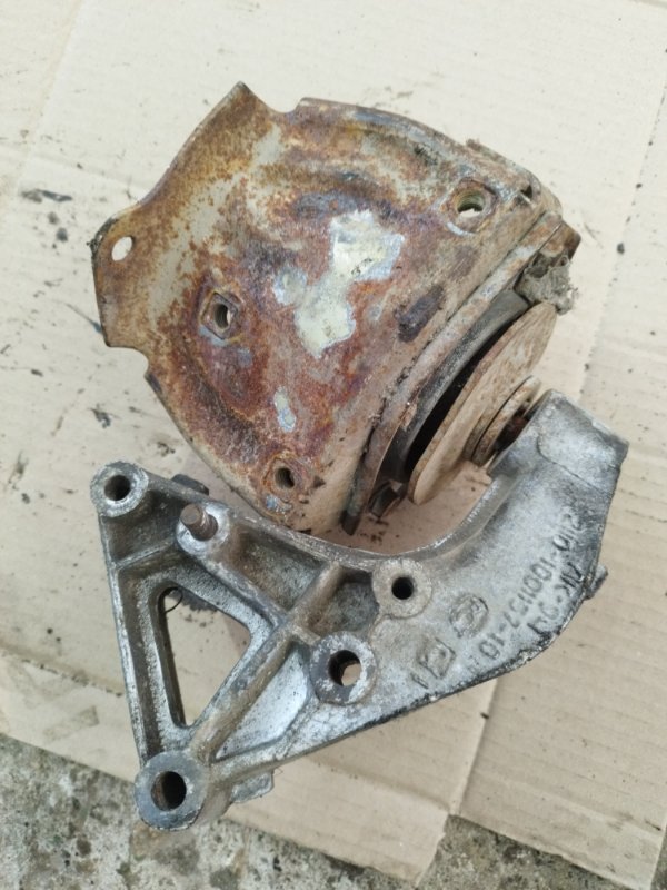 Кронштейн двигателя лада 21102 2002