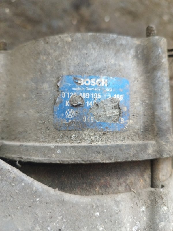 Генератор Volkswagen Golf 2