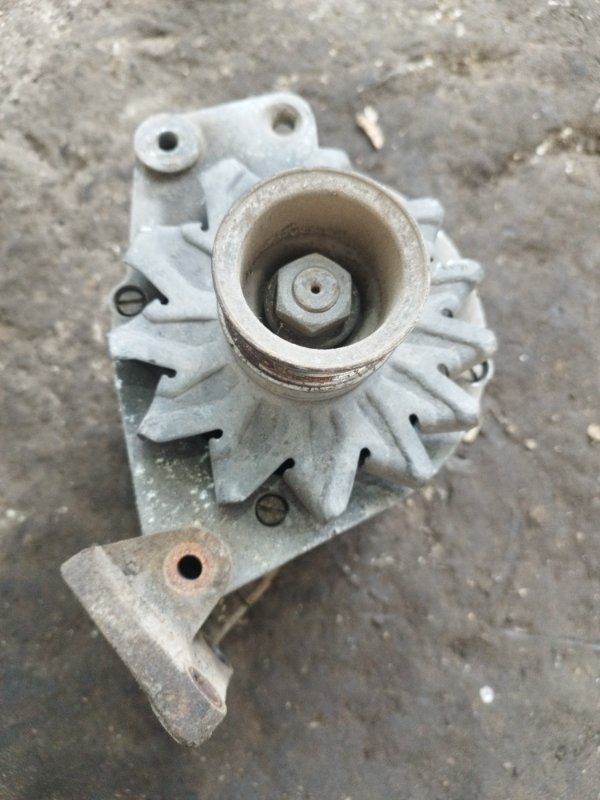 Генератор Volkswagen Golf 2