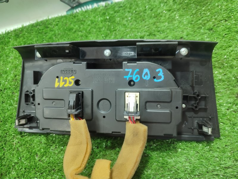 Блок управления климат-контролем NISSAN Tiida