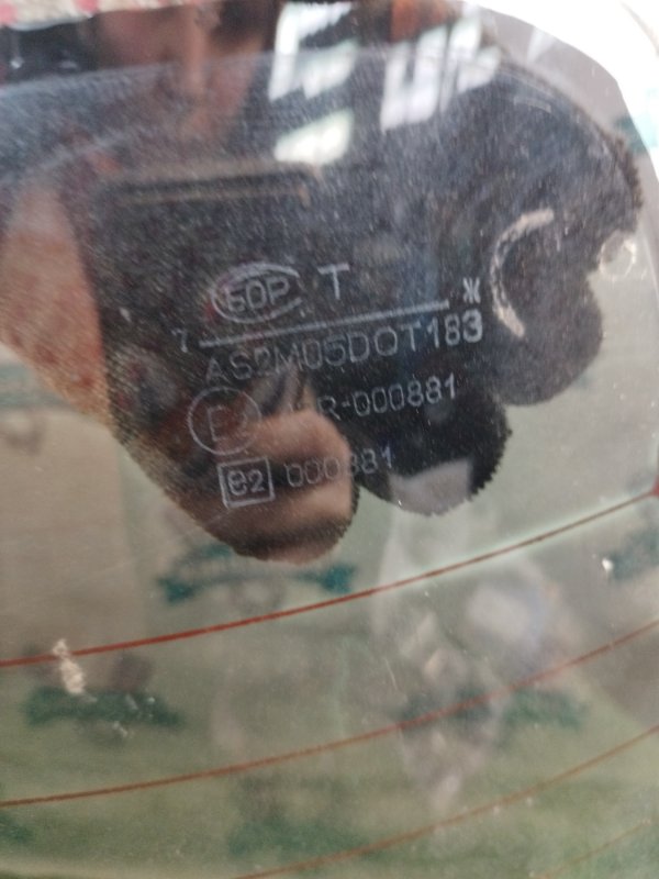 Стекло заднее лада 21053 2105