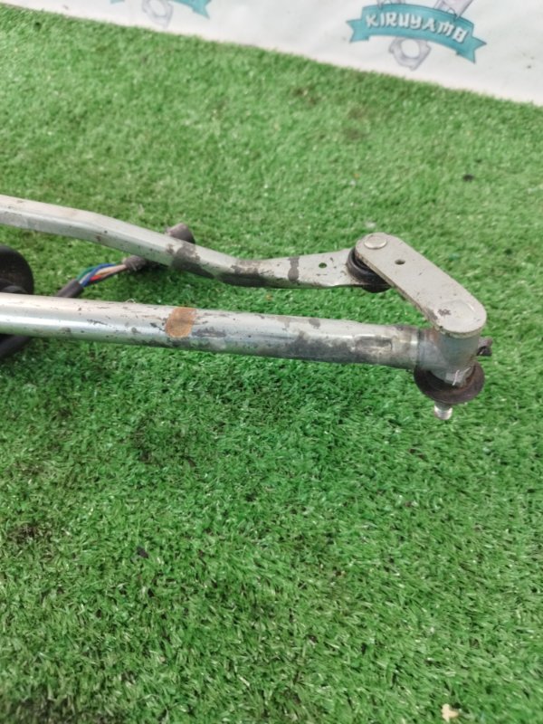 Трапеция дворников Chevrolet Niva