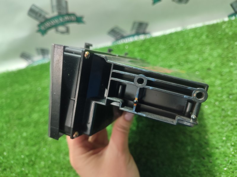 Блок управления климат-контролем TOYOTA Avensis t-250