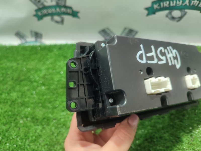 Блок управления климат-контролем Mazda Atenza