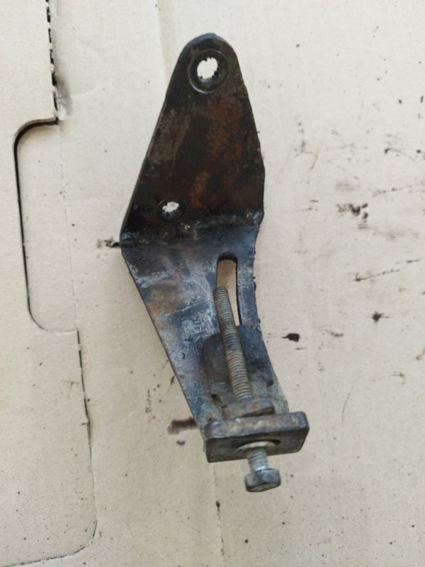 Кронштейн генератора ГАЗ Соболь 2217 1999 2217