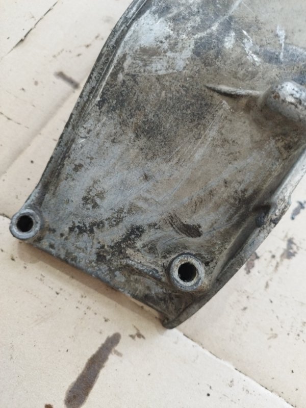 Кронштейн двигателя BMW 3 E30