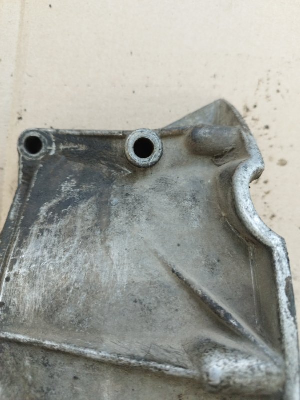 Кронштейн двигателя BMW 3 E30