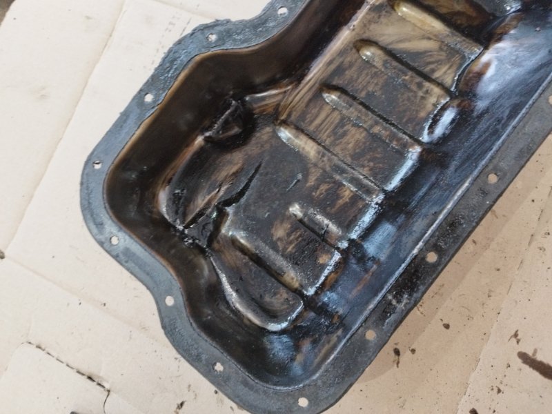 Поддон двигателя BMW 3 E30